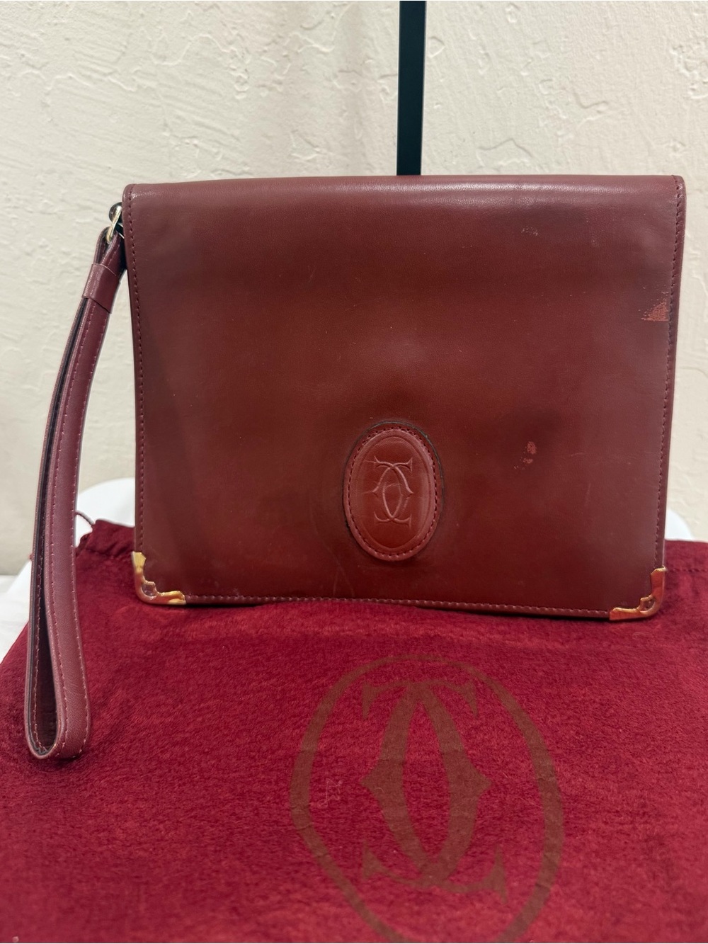 Cartier must de Cartier clutch